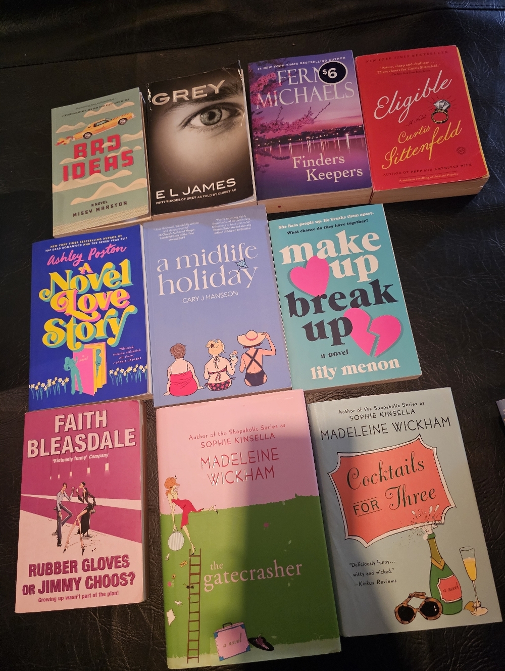 10/25$ Romance ROM COM Books